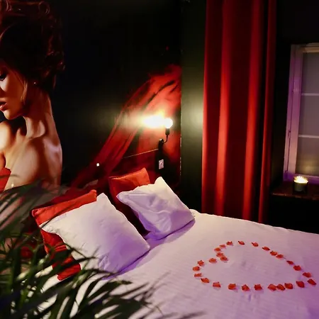 Love Room Gold - Les Delices Rooms Angers Exterior foto