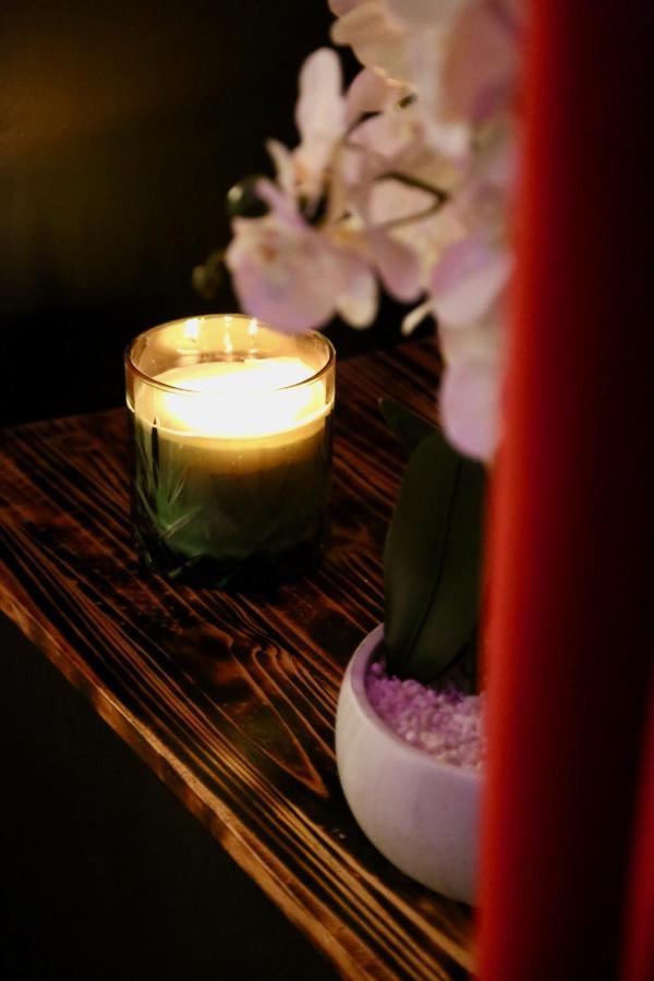 Gold - Les Delices Apartment